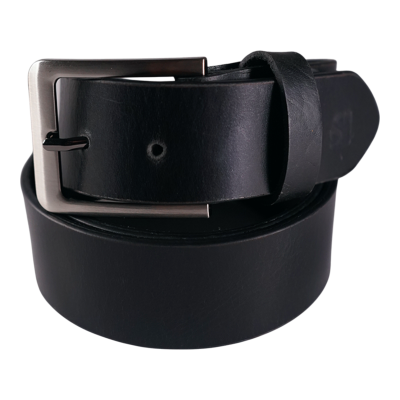 Black Minimalist Belt