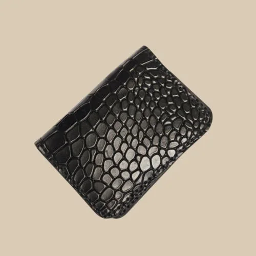 A compact leather wallet designed for daily carry
