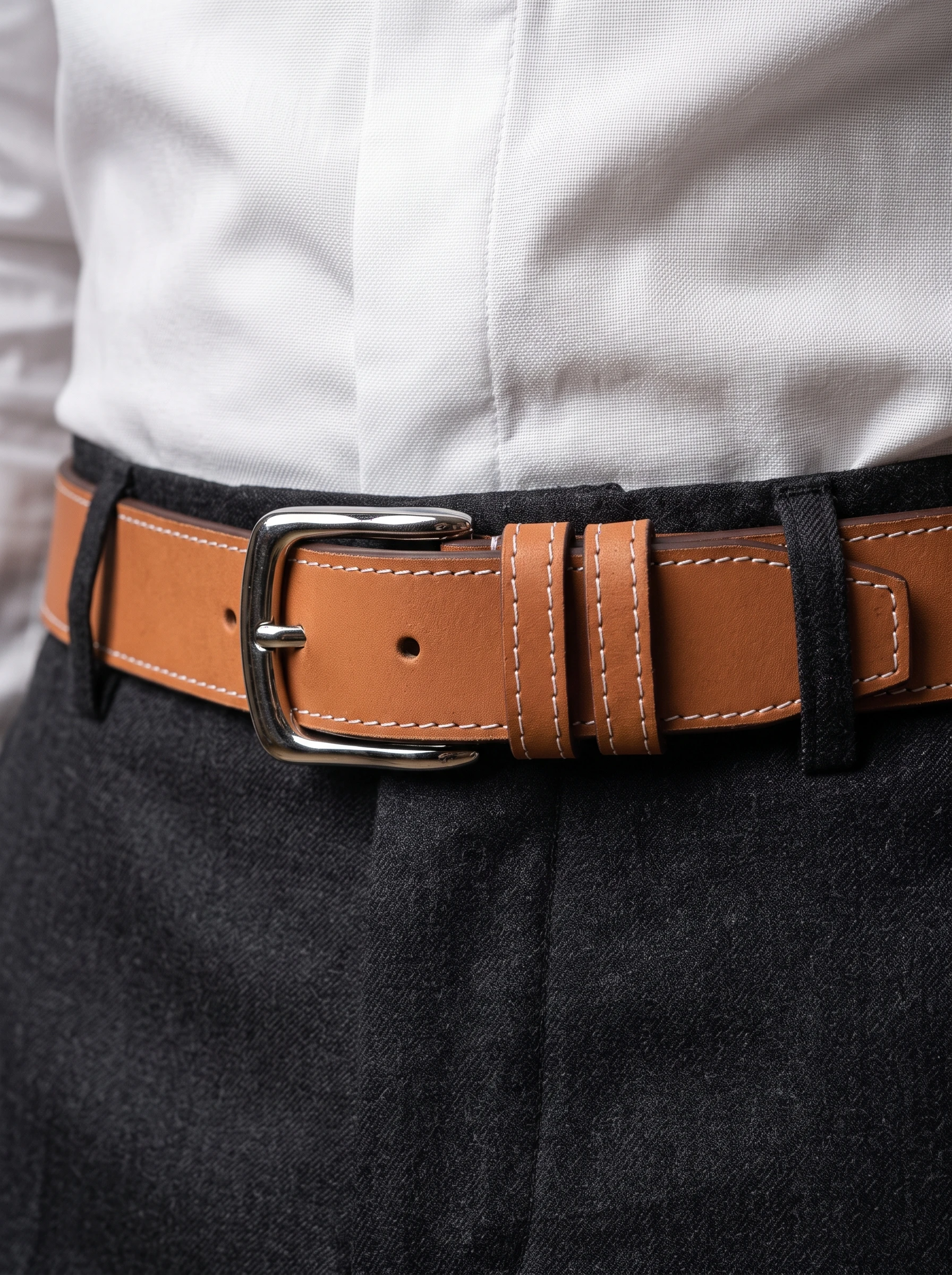 Men's Contrast Stitch Leather Belt (Image 3)