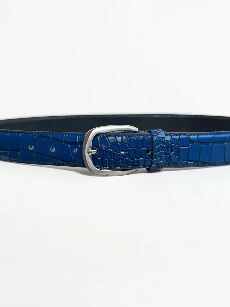 Men's Crocodile Embossed Leather Belt – Arched Silver Buckle (Image 3)