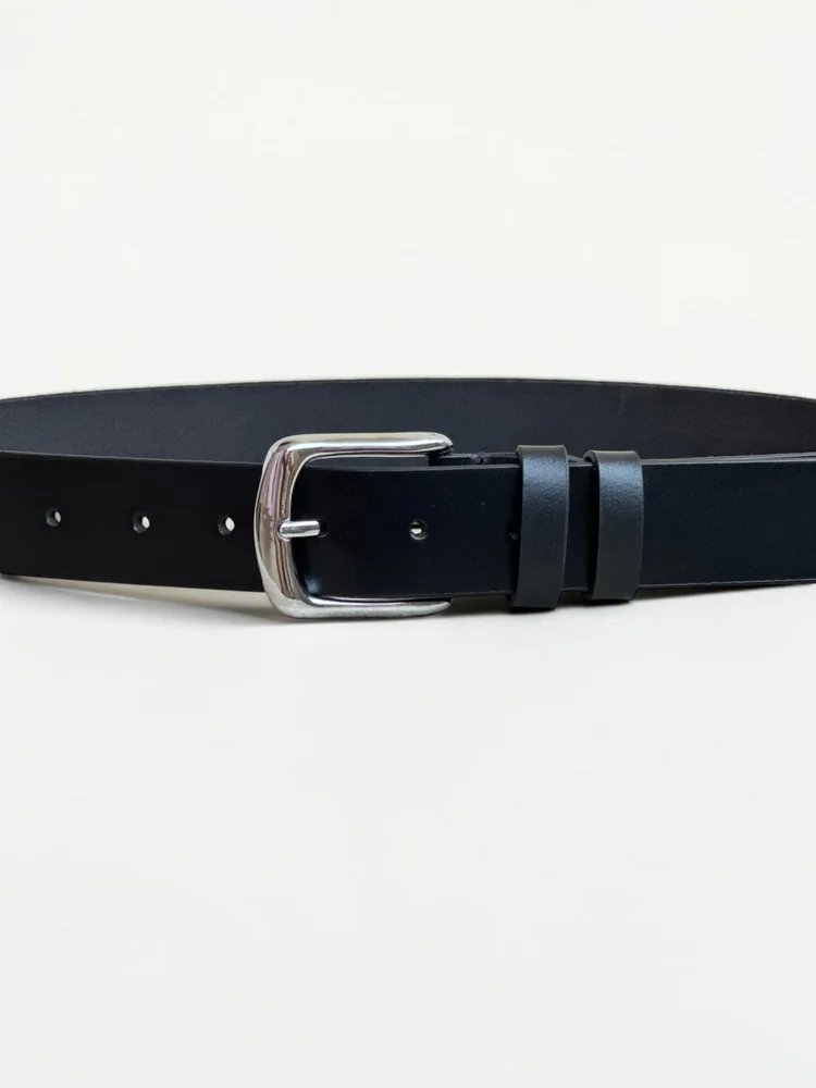 Men's Slim Dress Leather Belt – Polished Silver Buckle (Image 4)