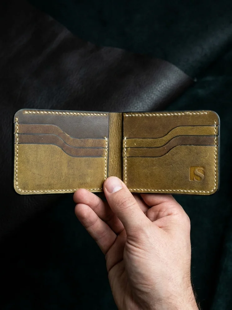 Full Grain Bifold Leather Wallet (Image 2)
