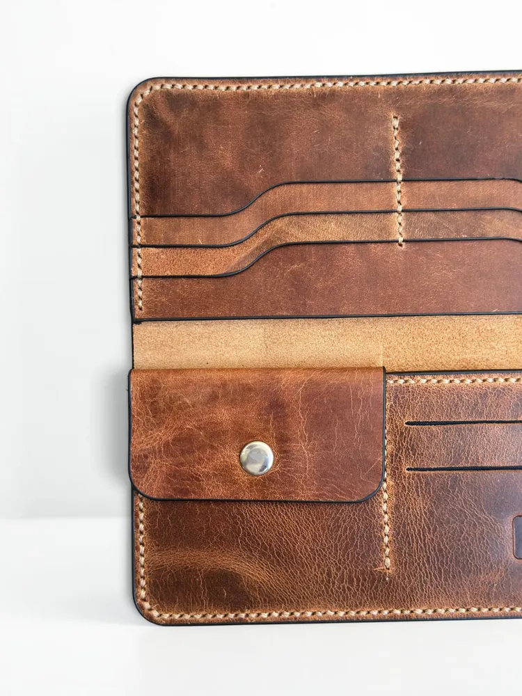 Full Grain Long Wallet with Coin Pocket (Image 5)
