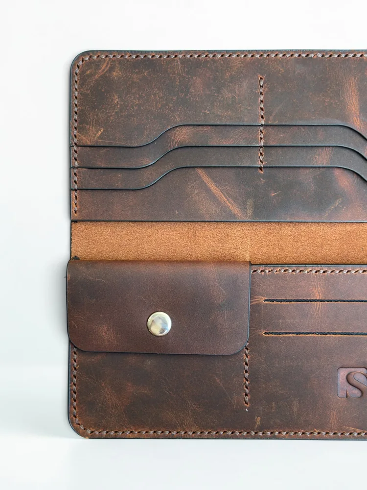 Full Grain Long Wallet with Coin Pocket (Image 5)
