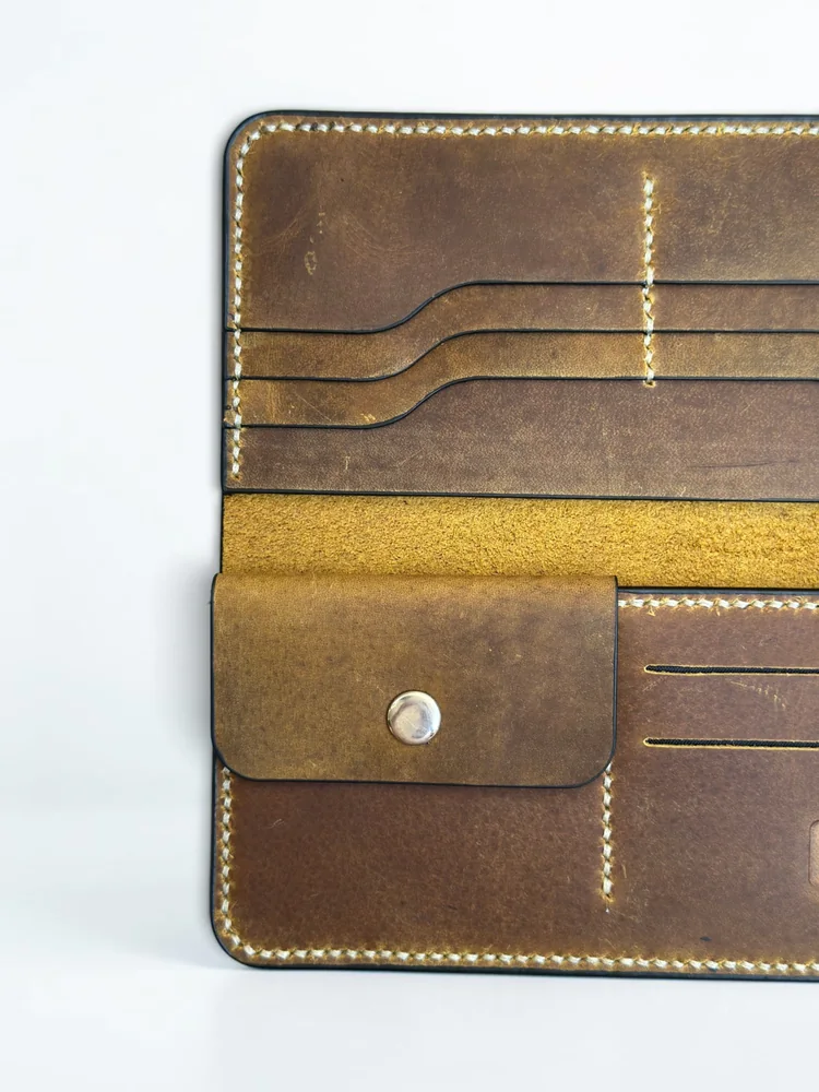 Full Grain Long Wallet with Coin Pocket (Image 5)