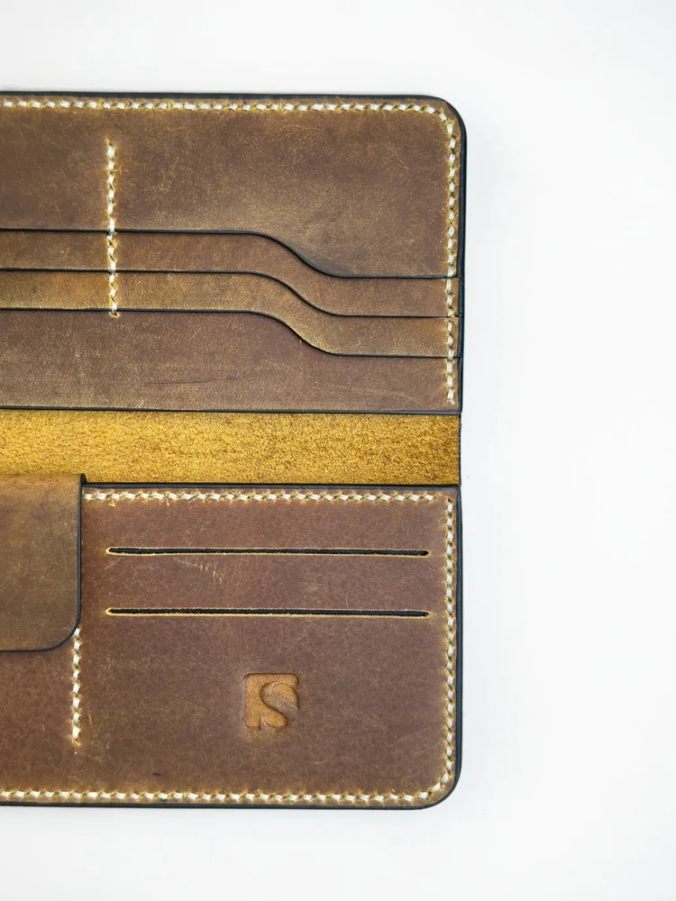 Full Grain Long Wallet with Coin Pocket (Image 6)