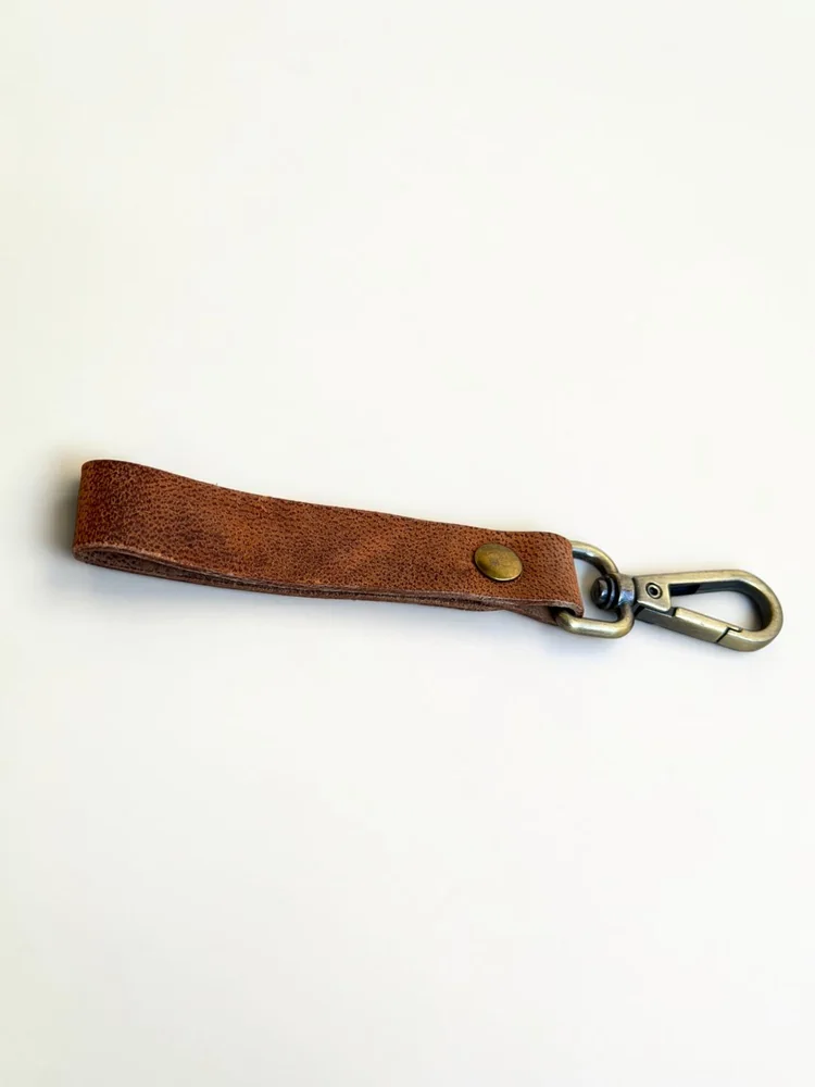 Leather Belt Loop Key Holder (Image 6)