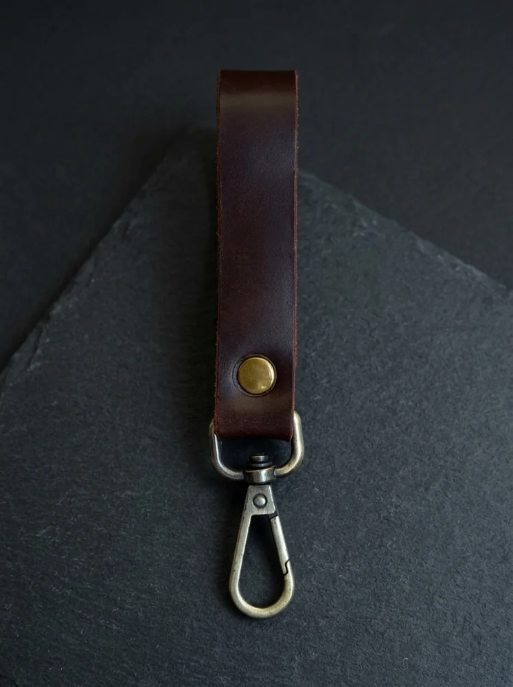 Leather Belt Loop Key Holder (Image 2)