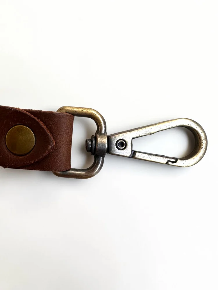 Leather Belt Loop Key Holder (Image 5)