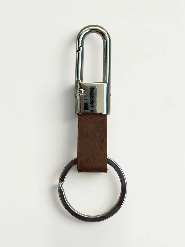 Leather Carabiner Clip Keychain (Image 3)