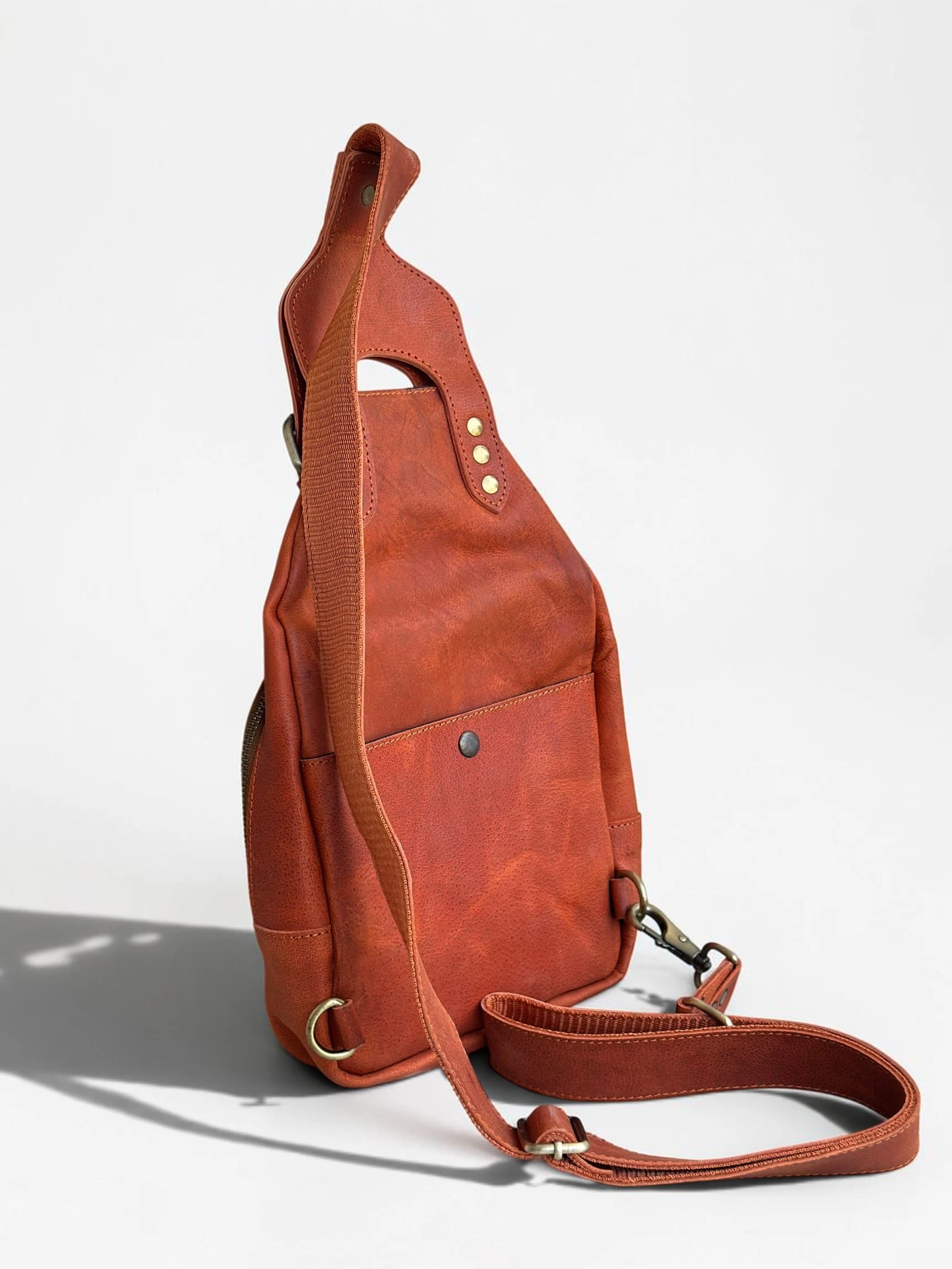 Universal Full-Grain Leather Crossbody Sling Bag (Image 9)