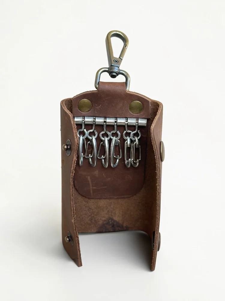 Leather Key Case (Image 4)