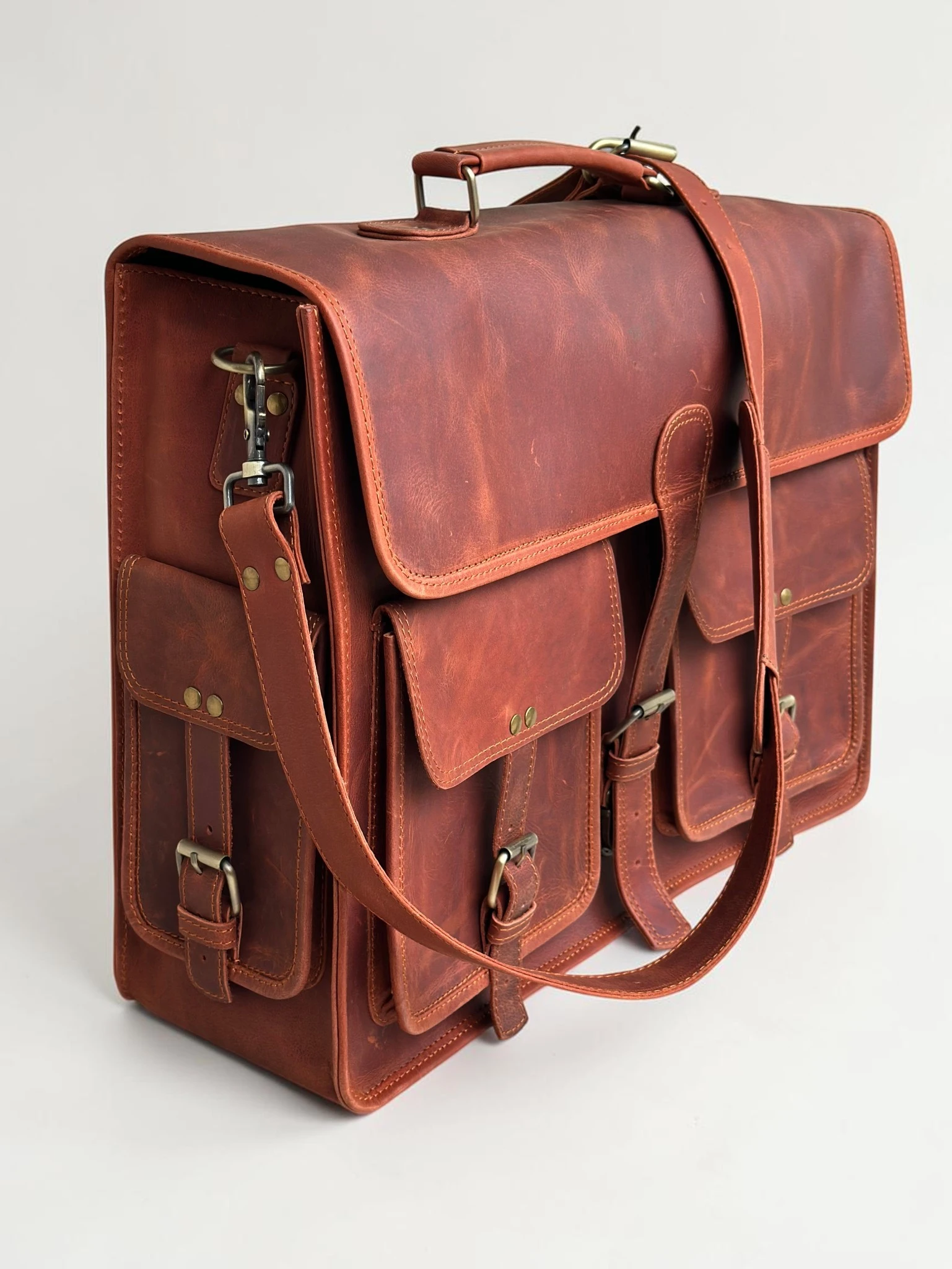 Men's Large Leather Laptop Bag & Executive Briefcase (Image 2)