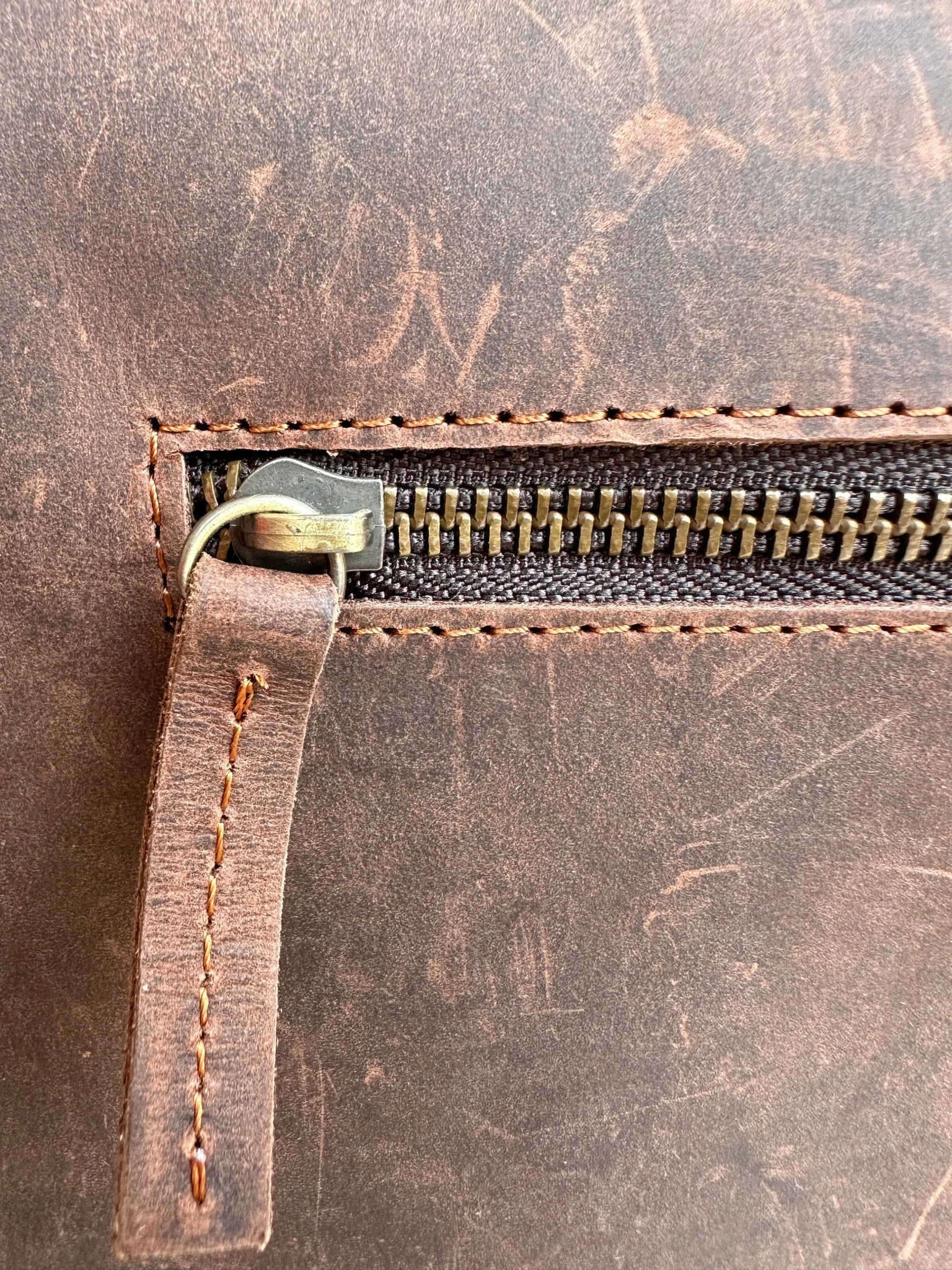 Men's Large Leather Laptop Bag & Executive Briefcase (Image 11)