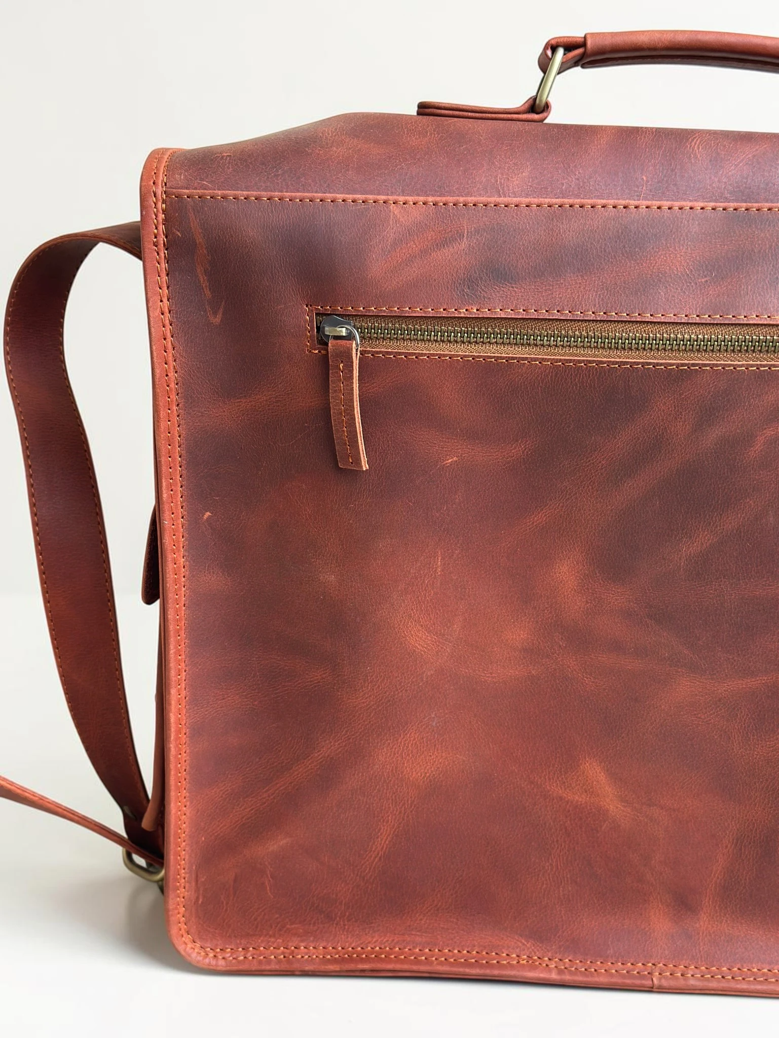 Men's Large Leather Laptop Bag & Executive Briefcase (Image 14)