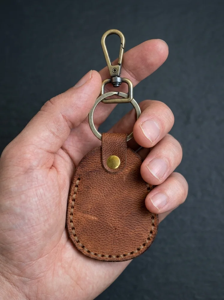 Leather Shield Key Fob with Clasp (Image 2)