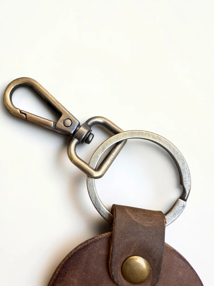 Leather Shield Key Fob with Clasp (Image 6)