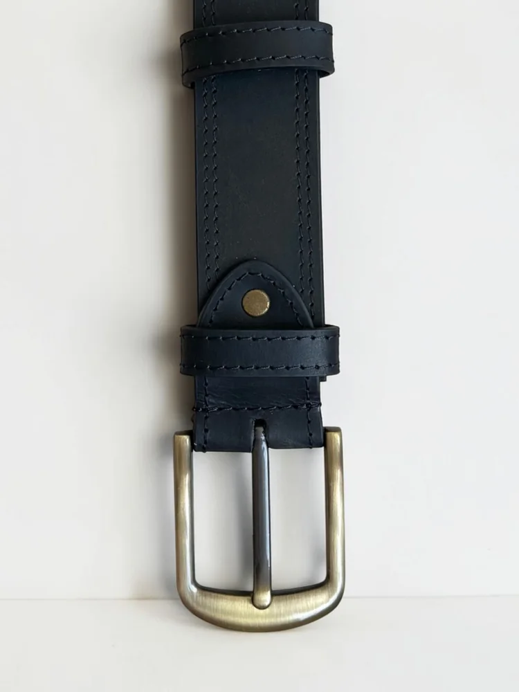Men's Double-Stitched Cowhide Leather Belt (Image 7)