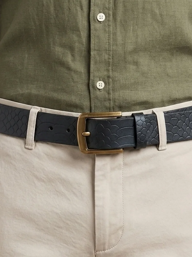 Men's Embossed Cowhide Leather Belt – Floral Basketweave (Image 2)
