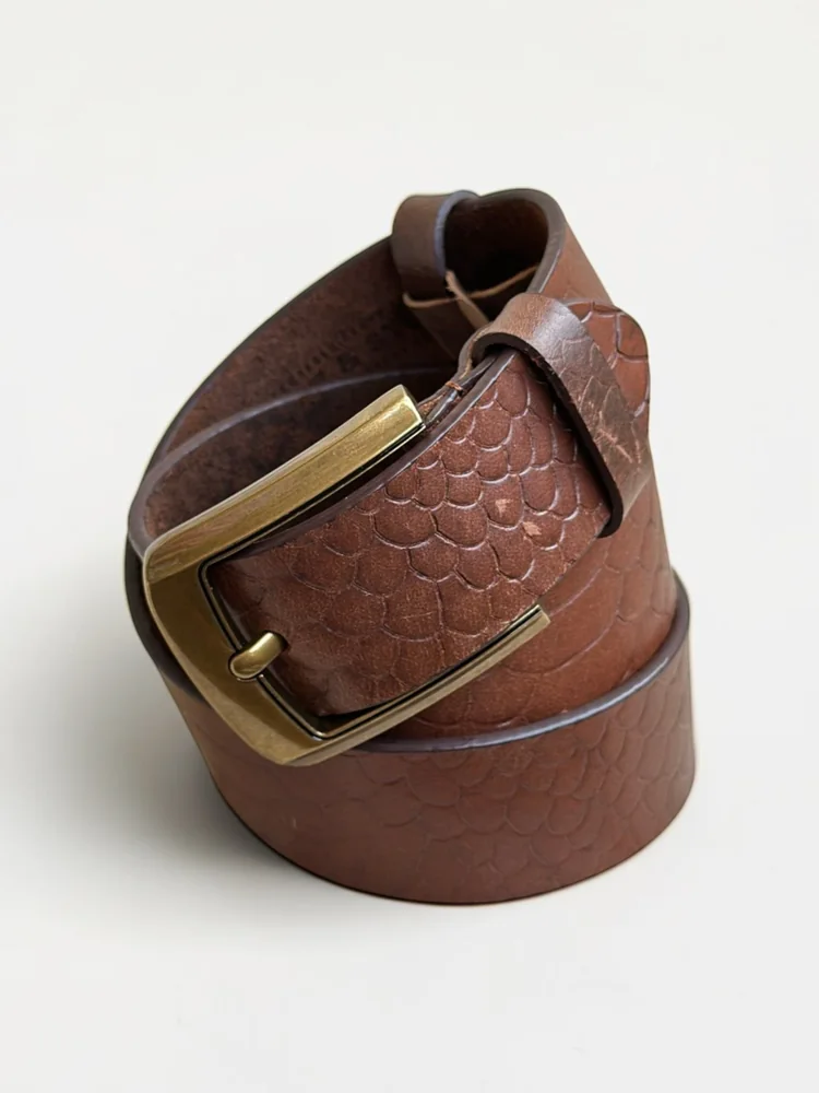 Men's Embossed Cowhide Leather Belt – Floral Basketweave (Image 6)