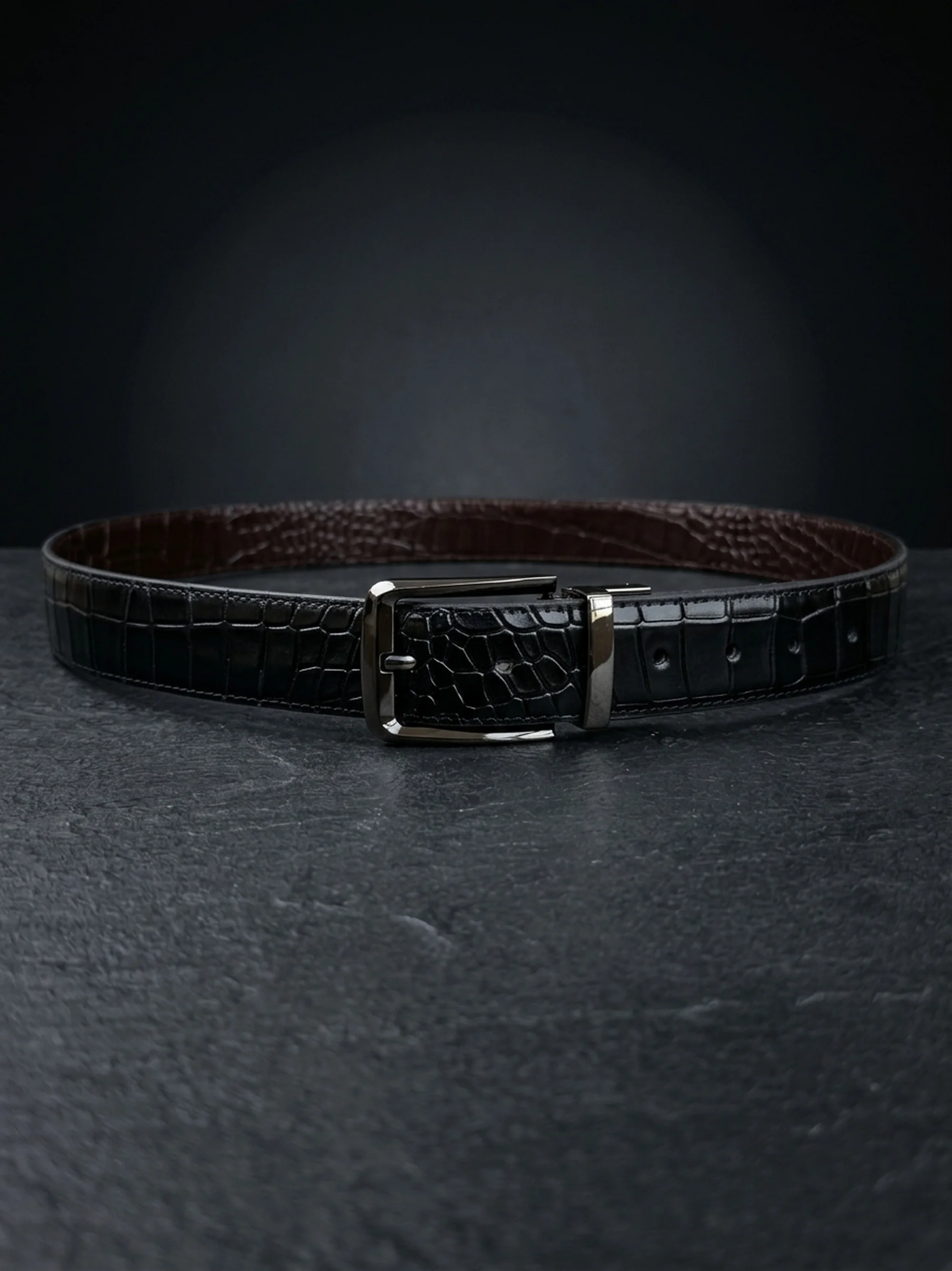 Men's Reversible Crocodile Leather Belt – Black Buckle (Image 2)