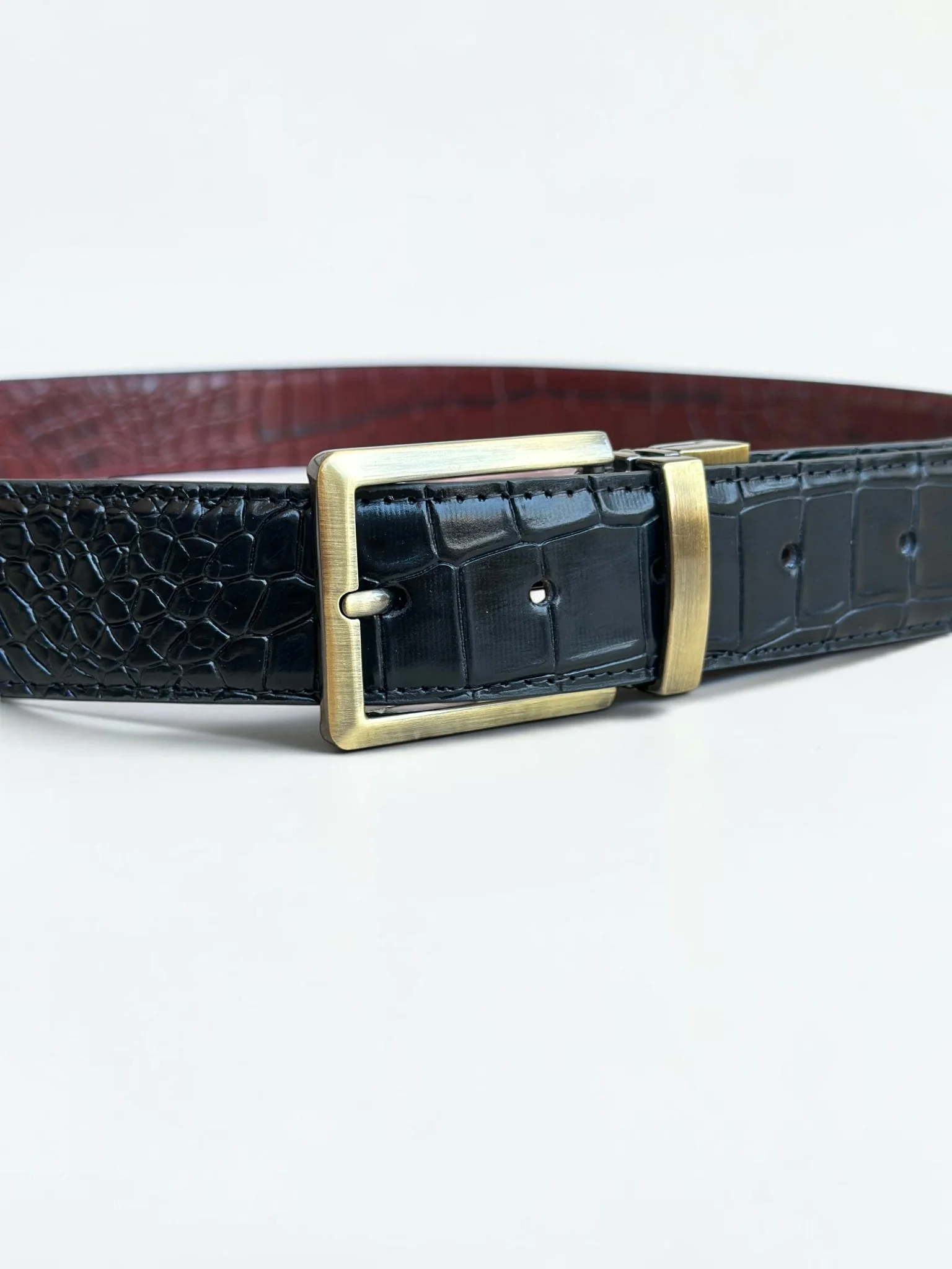 Men's Reversible Crocodile Leather Belt – Bronze Buckle (Image 3)