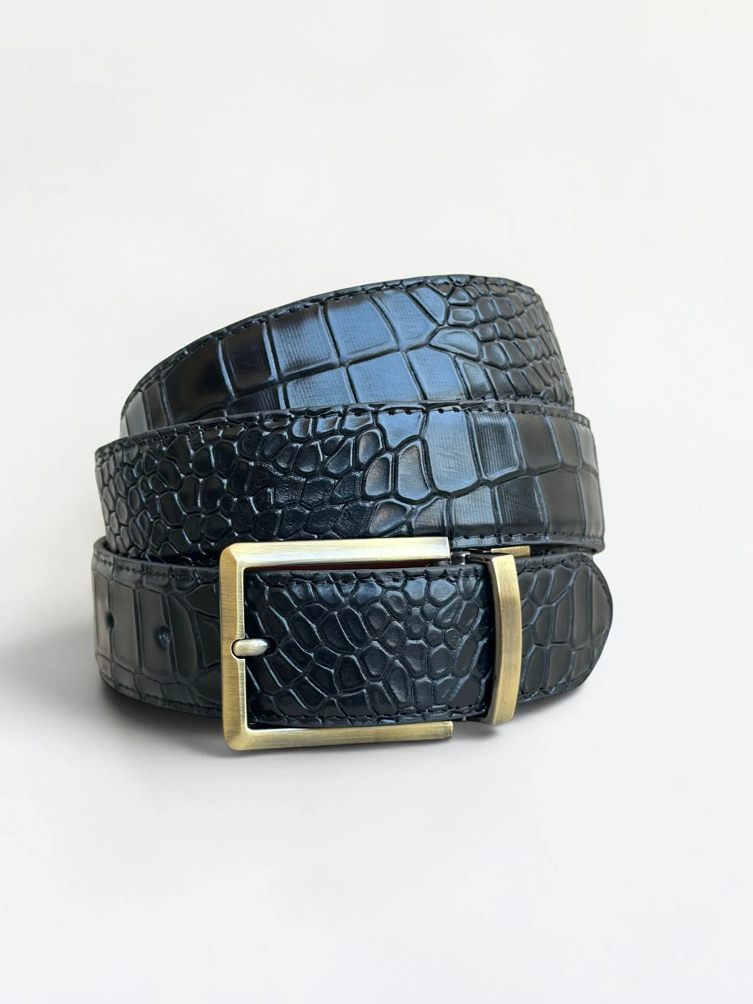 Men's Reversible Crocodile Leather Belt – Bronze Buckle (Image 5)