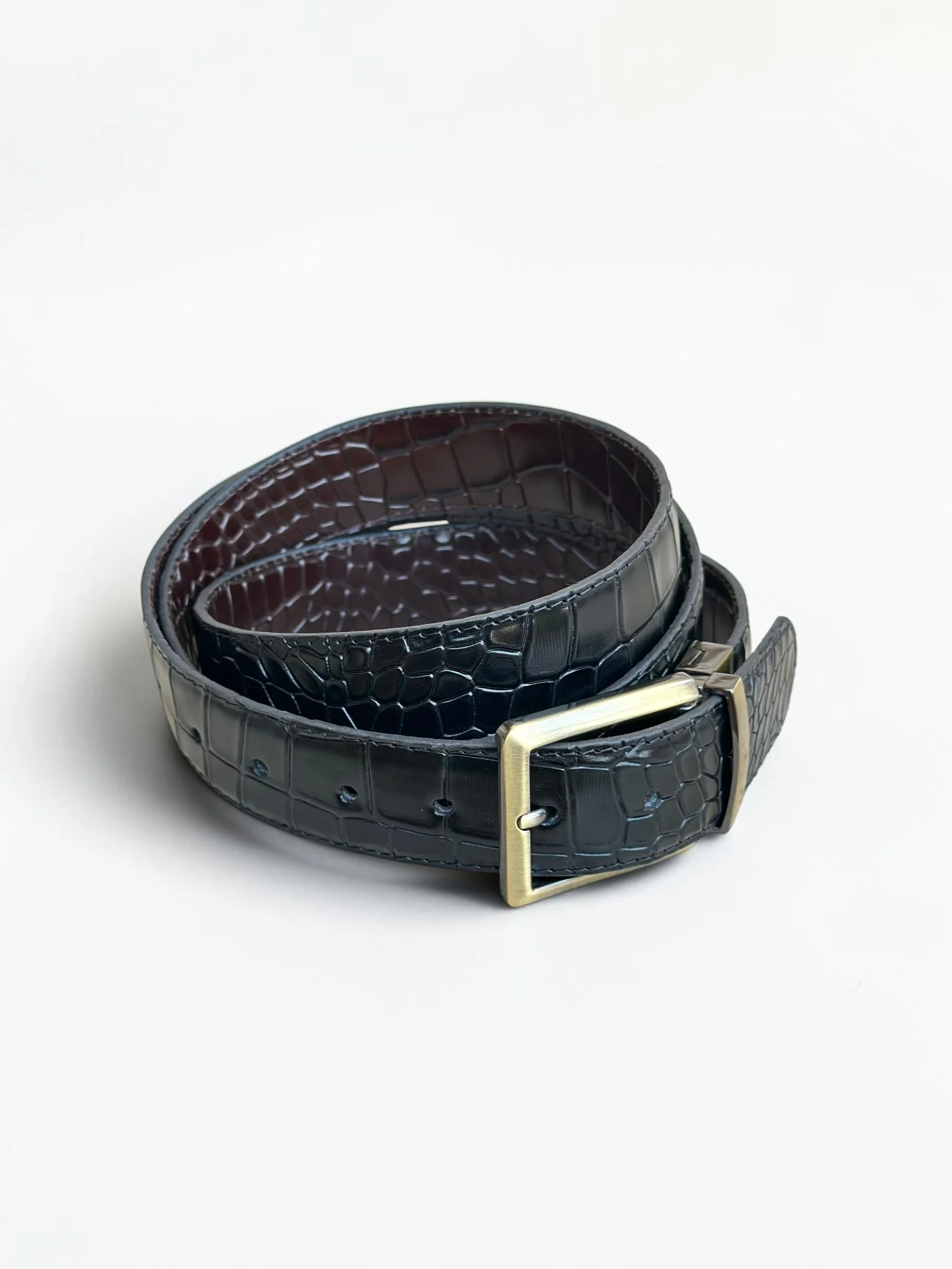 Men's Reversible Crocodile Leather Belt – Bronze Buckle (Image 7)