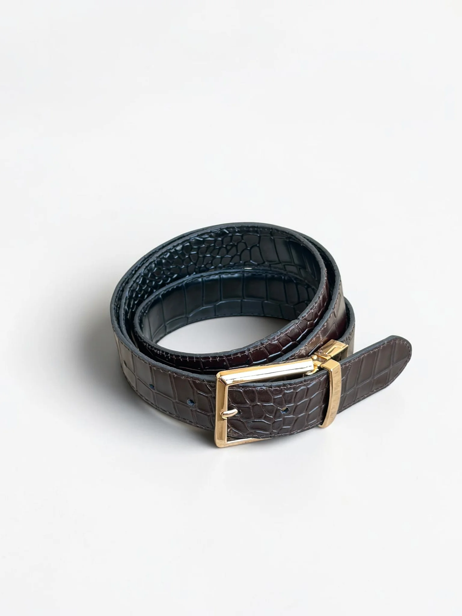 Men's Reversible Crocodile Leather Belt – Gold Buckle (Image 12)