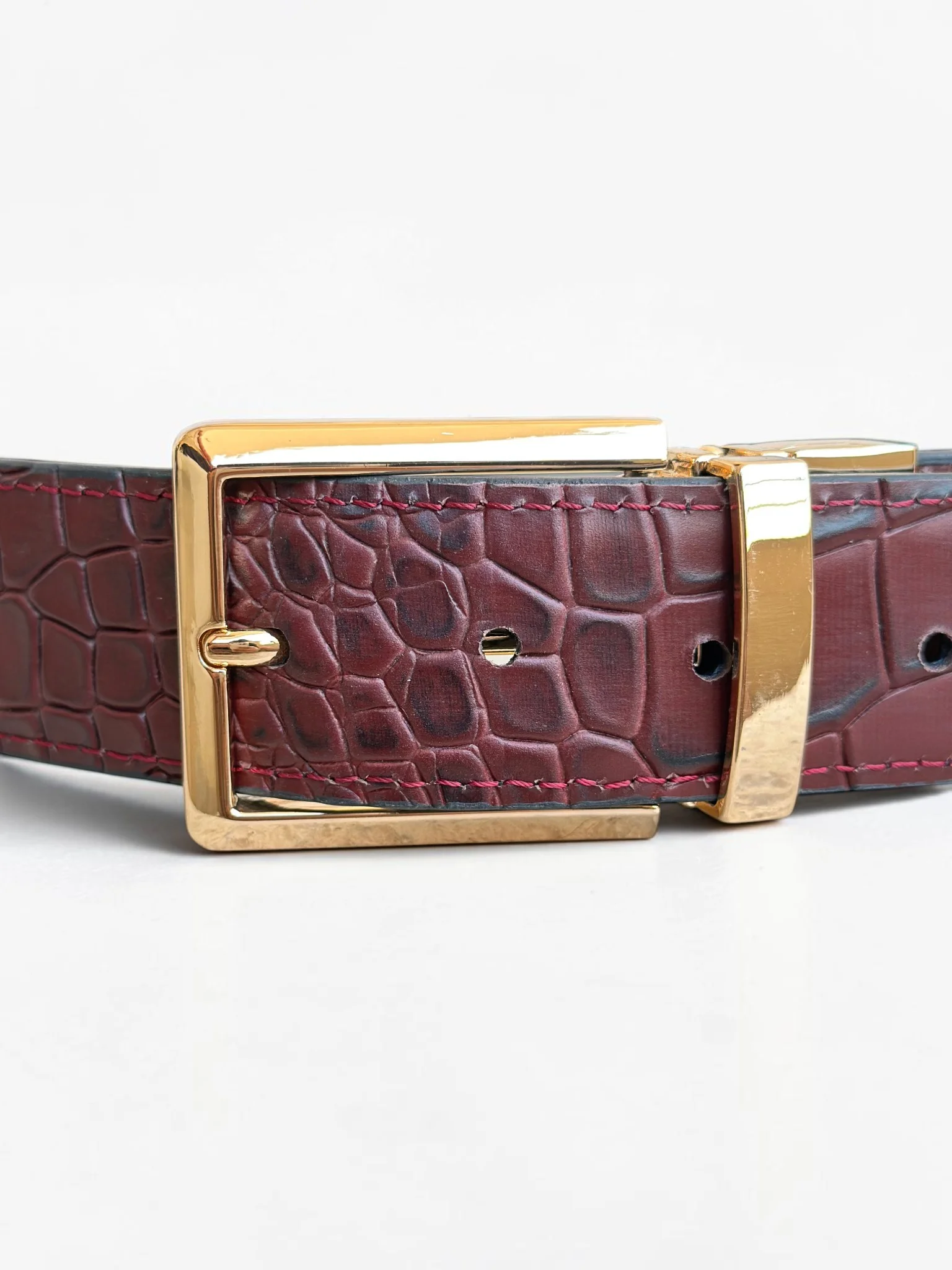 Men's Reversible Crocodile Leather Belt – Gold Buckle (Image 9)