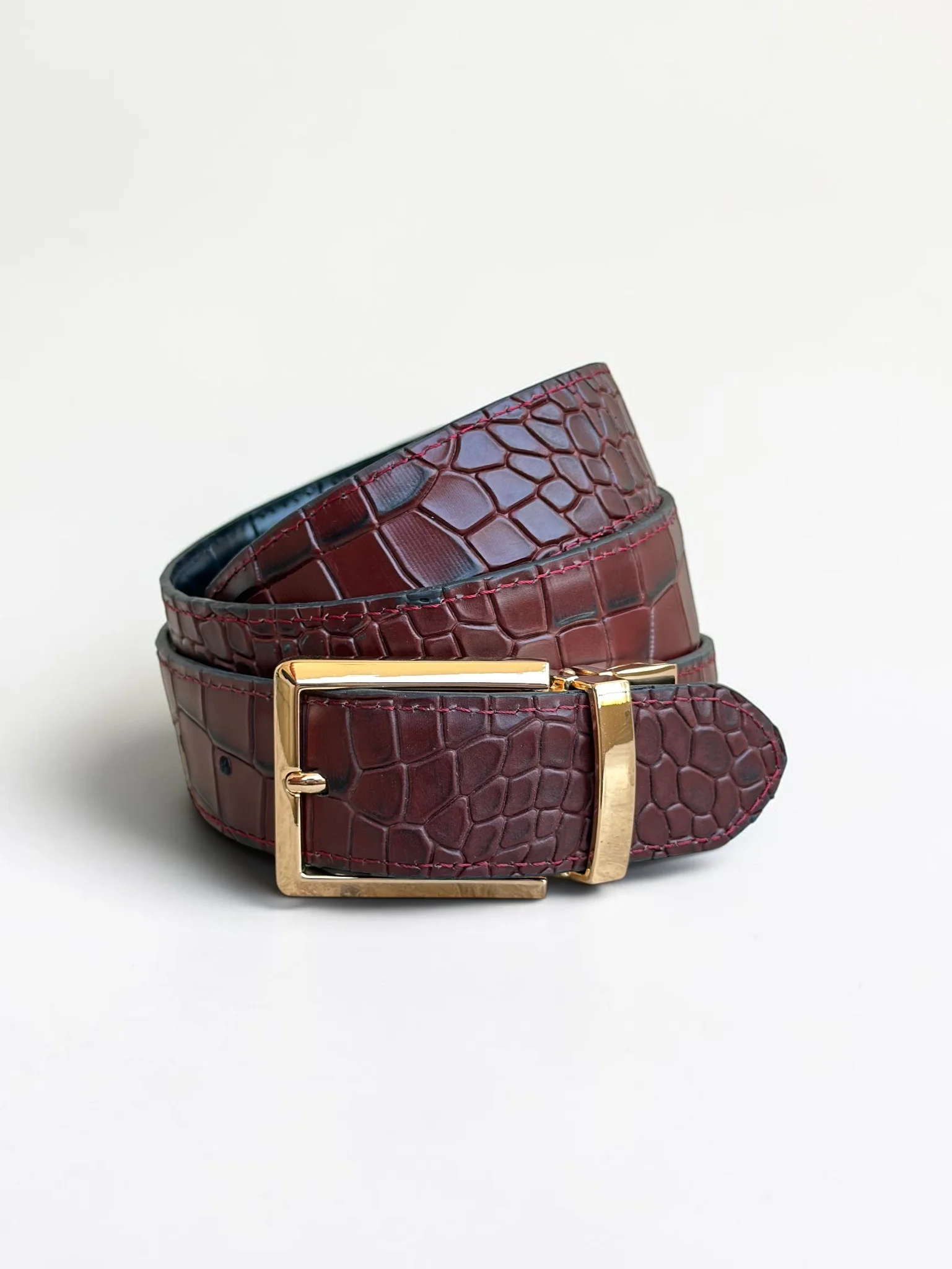 Men's Reversible Crocodile Leather Belt – Gold Buckle (Image 10)