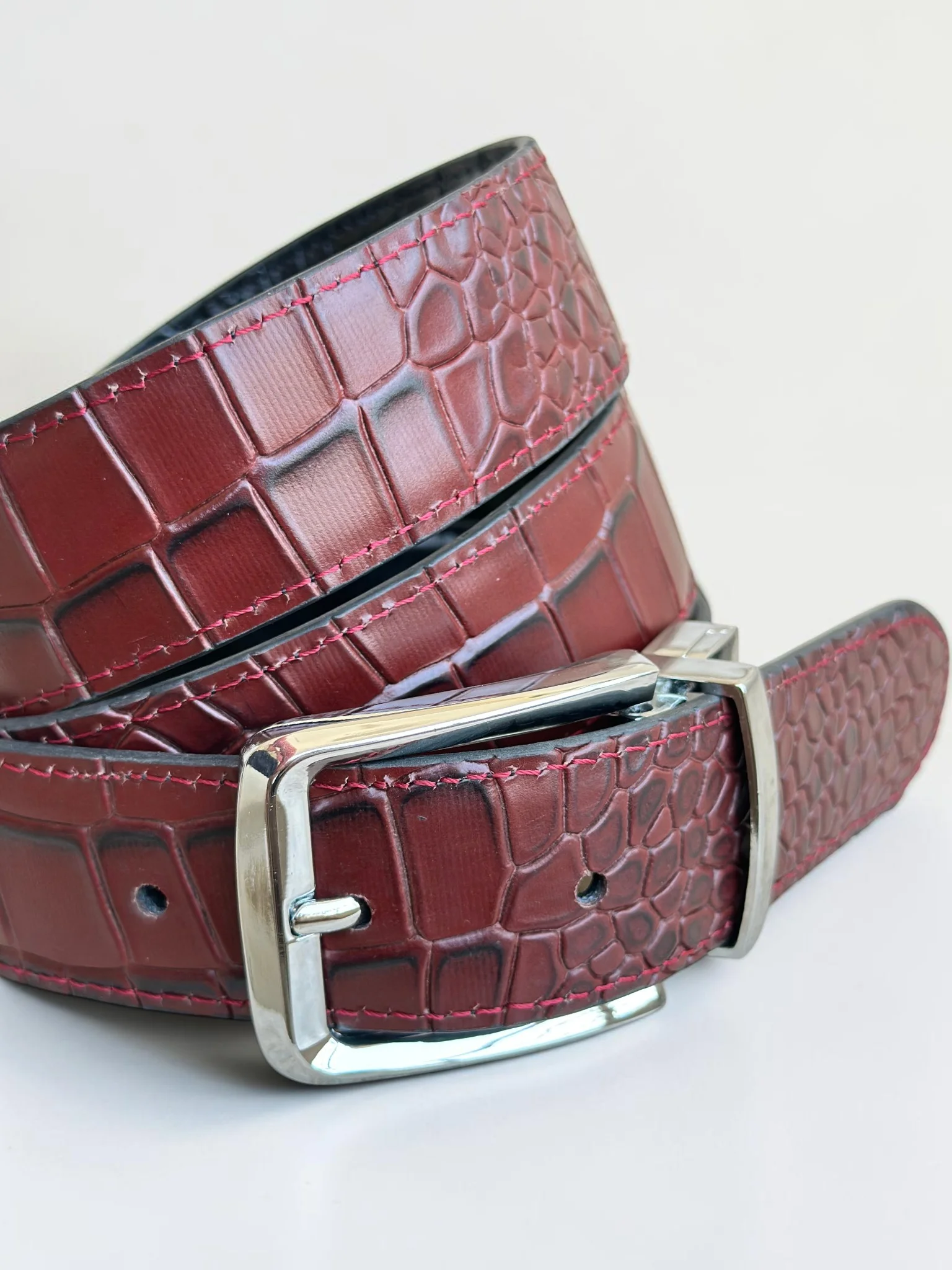 Men's Reversible Crocodile Leather Belt – Silver Buckle (Image 11)