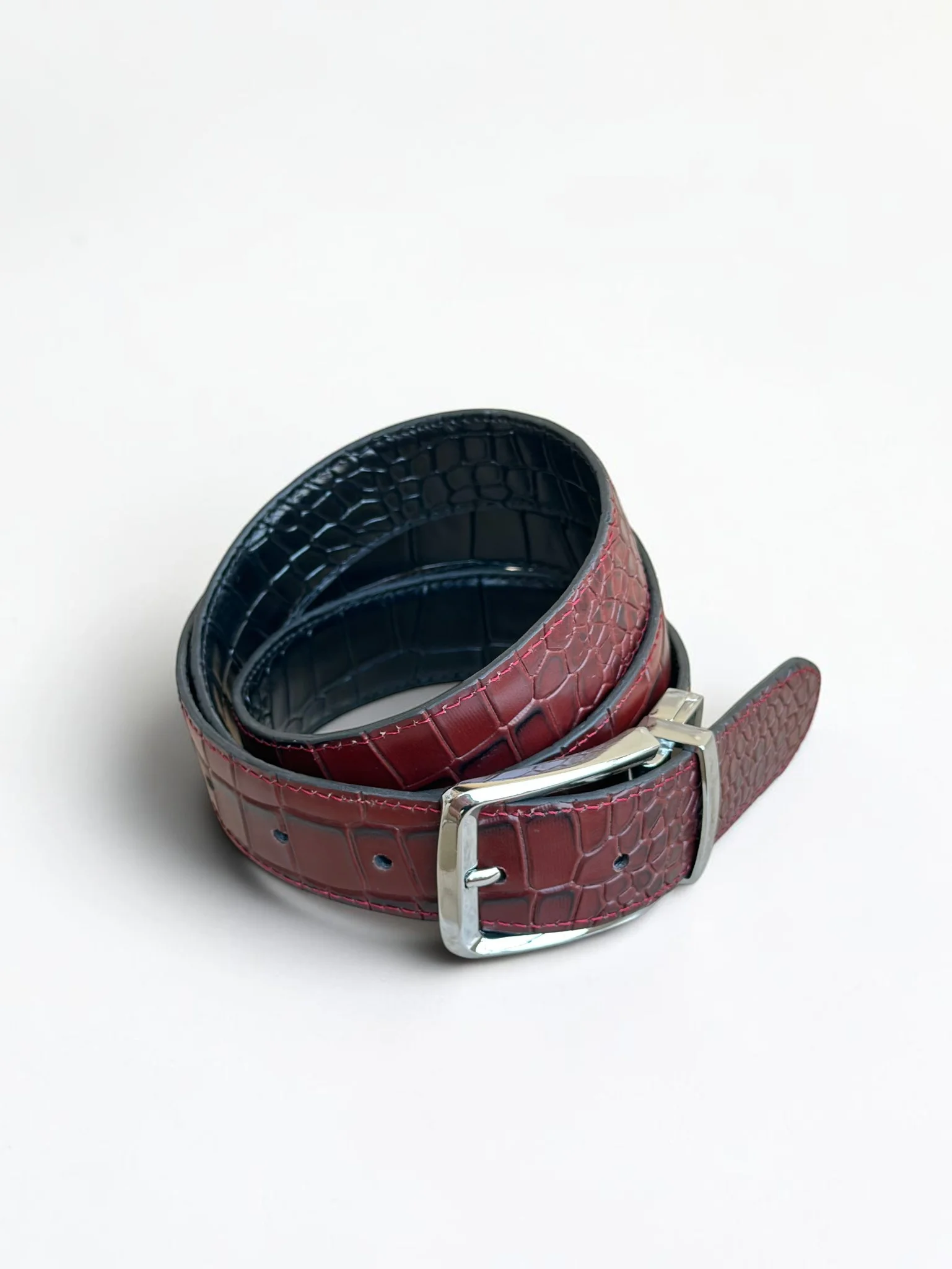 Men's Reversible Crocodile Leather Belt – Silver Buckle (Image 12)