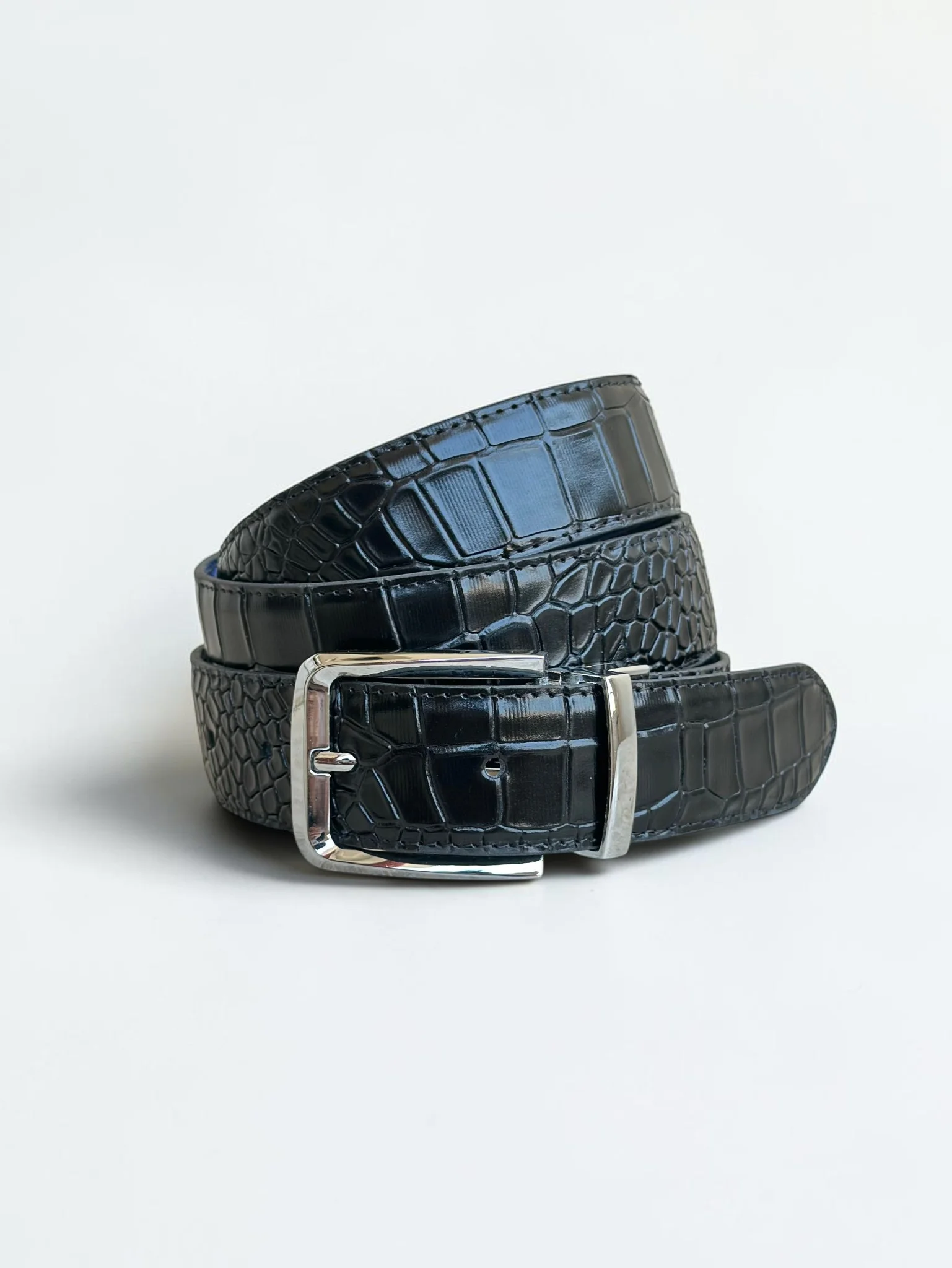 Men's Reversible Crocodile Leather Belt – Silver Buckle (Image 5)