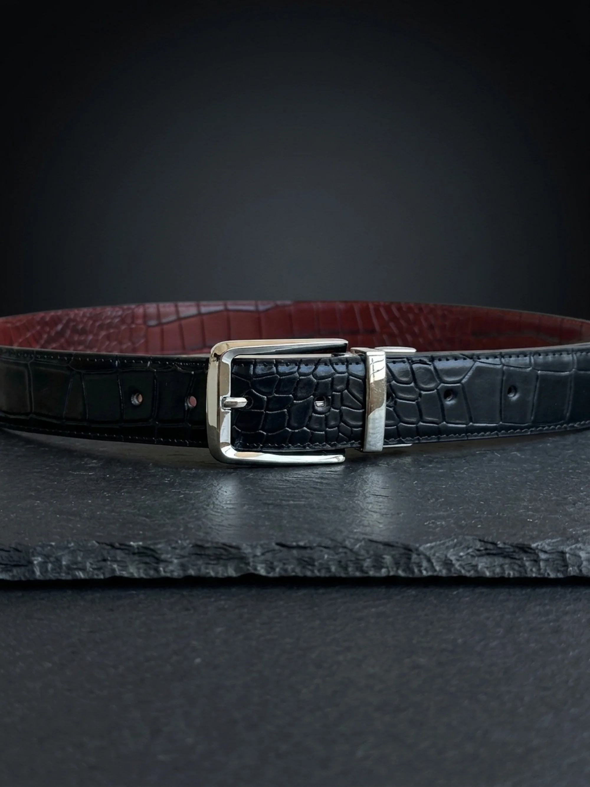 Men's Reversible Crocodile Leather Belt – Silver Buckle (Image 2)
