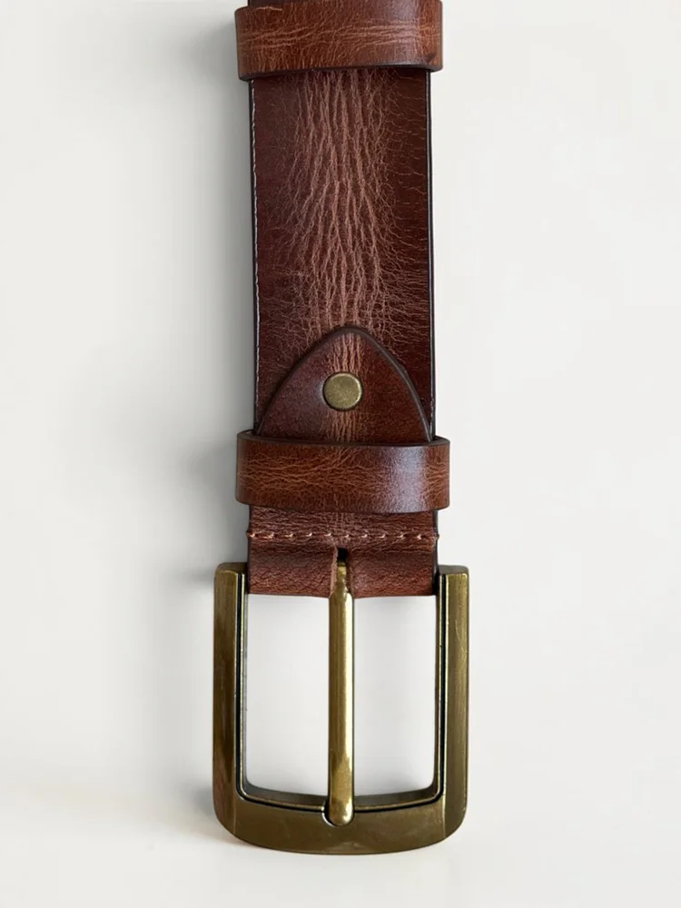 Men's Vintage Textured Leather Belt – Heritage Brass Buckle (Image 14)