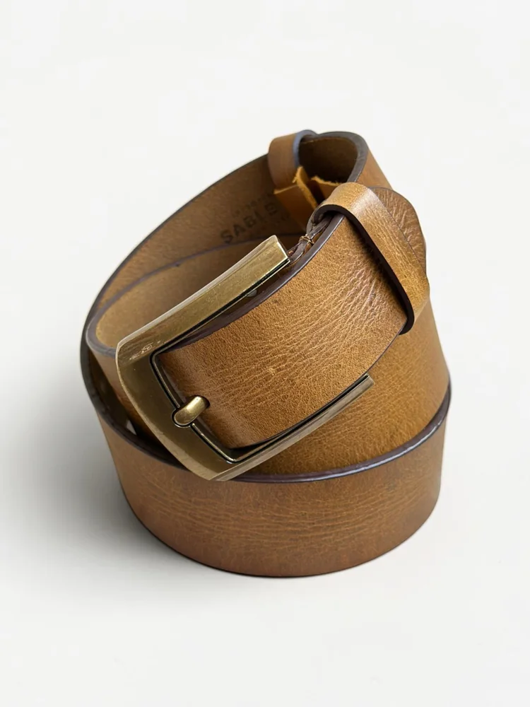 Men's Vintage Textured Leather Belt – Heritage Brass Buckle (Image 6)