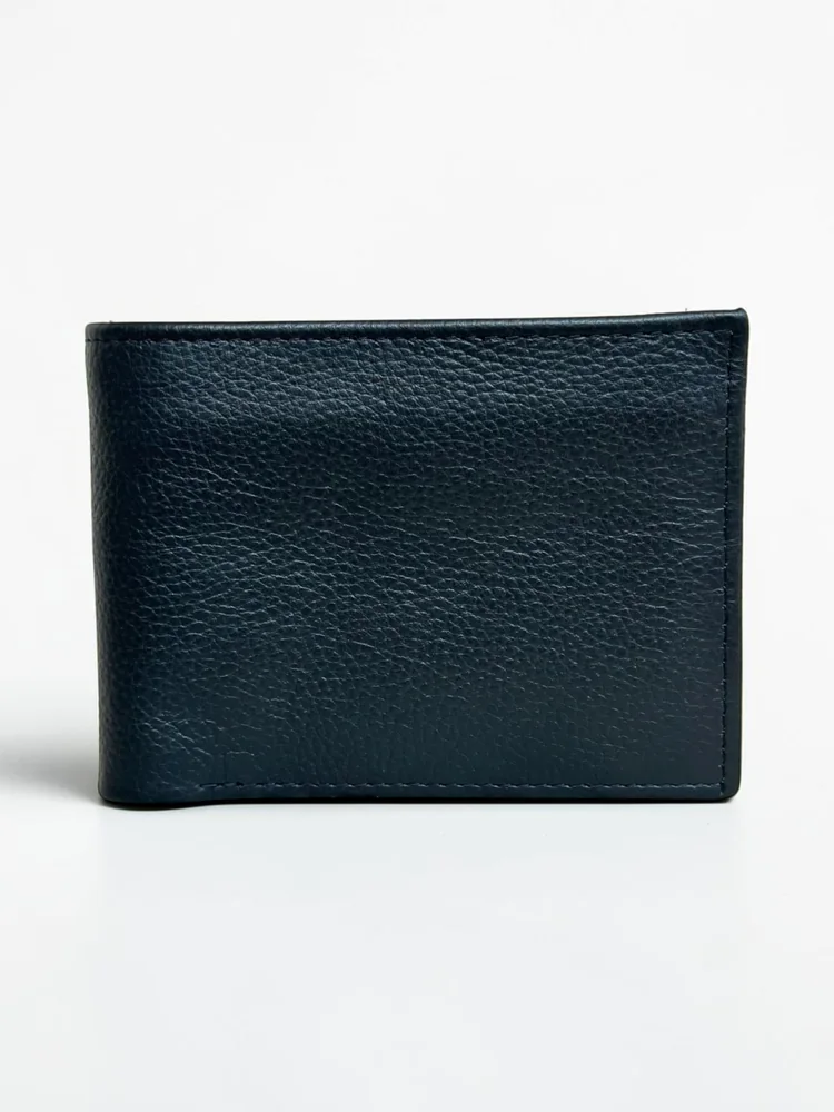 Pebbled Leather Bifold Wallet with ID Window (Image 5)