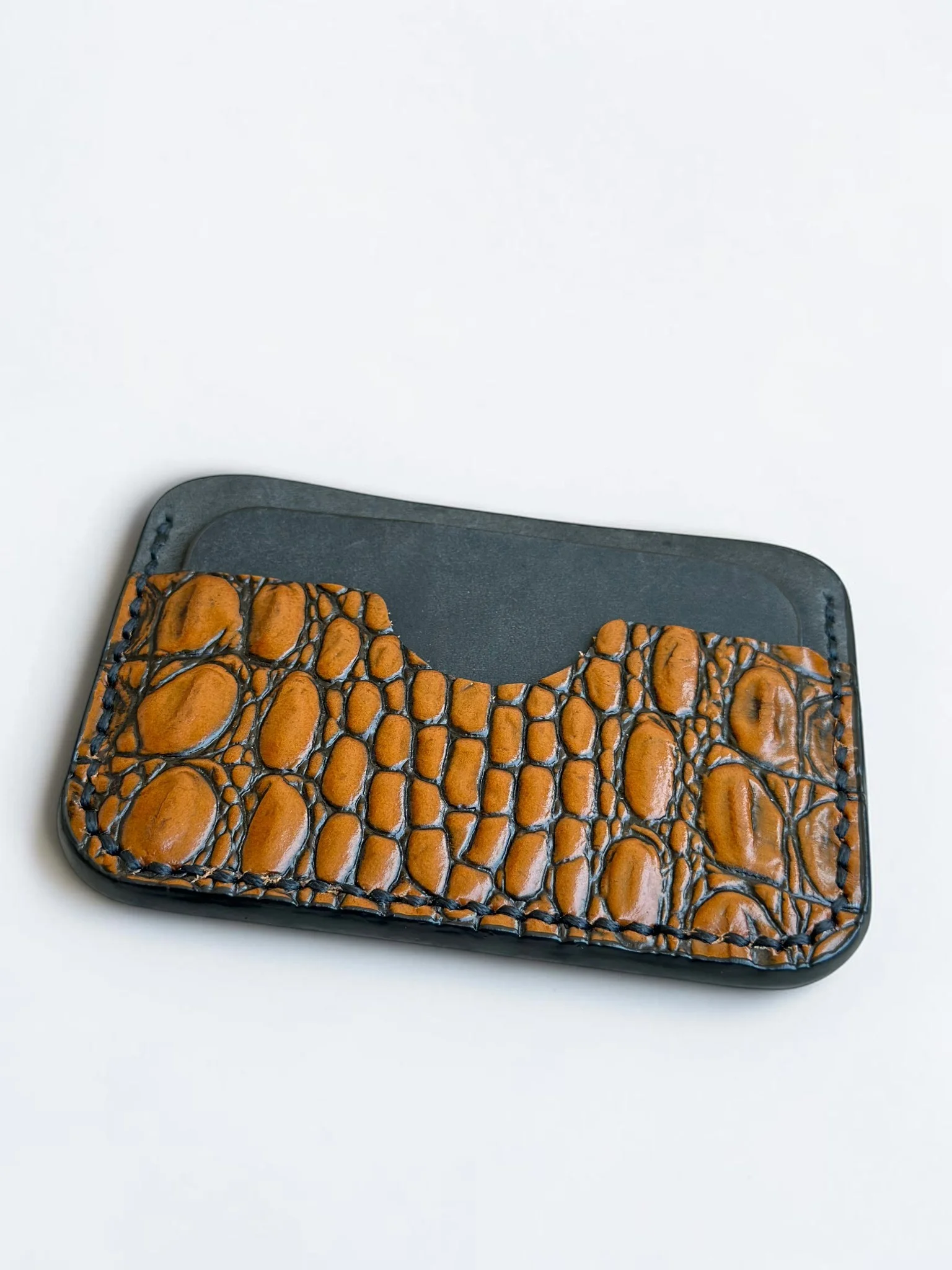 Slim Crocodile Leather Cardholder (Image 5)