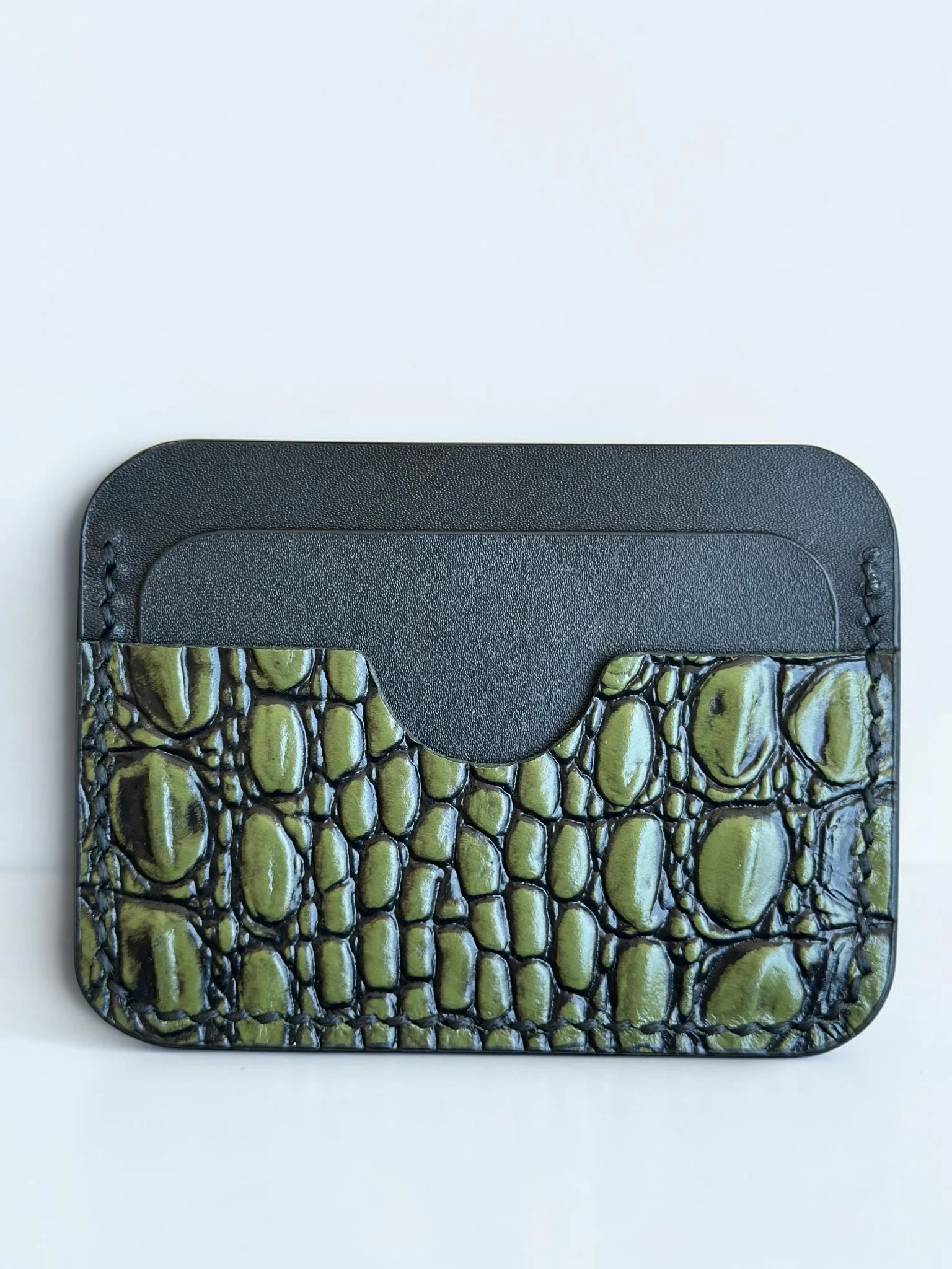 Slim Crocodile Leather Cardholder (Image 3)