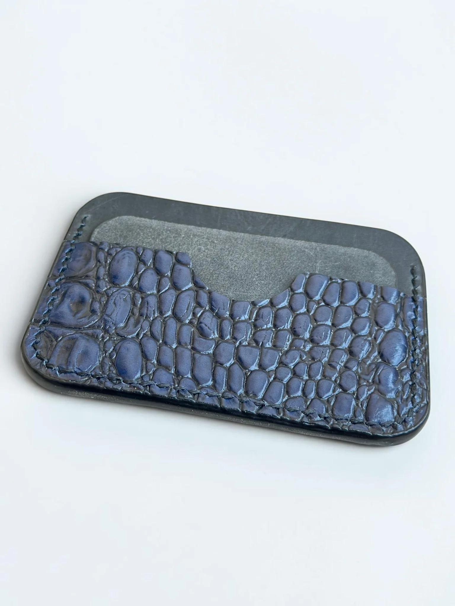 Slim Crocodile Leather Cardholder (Image 5)