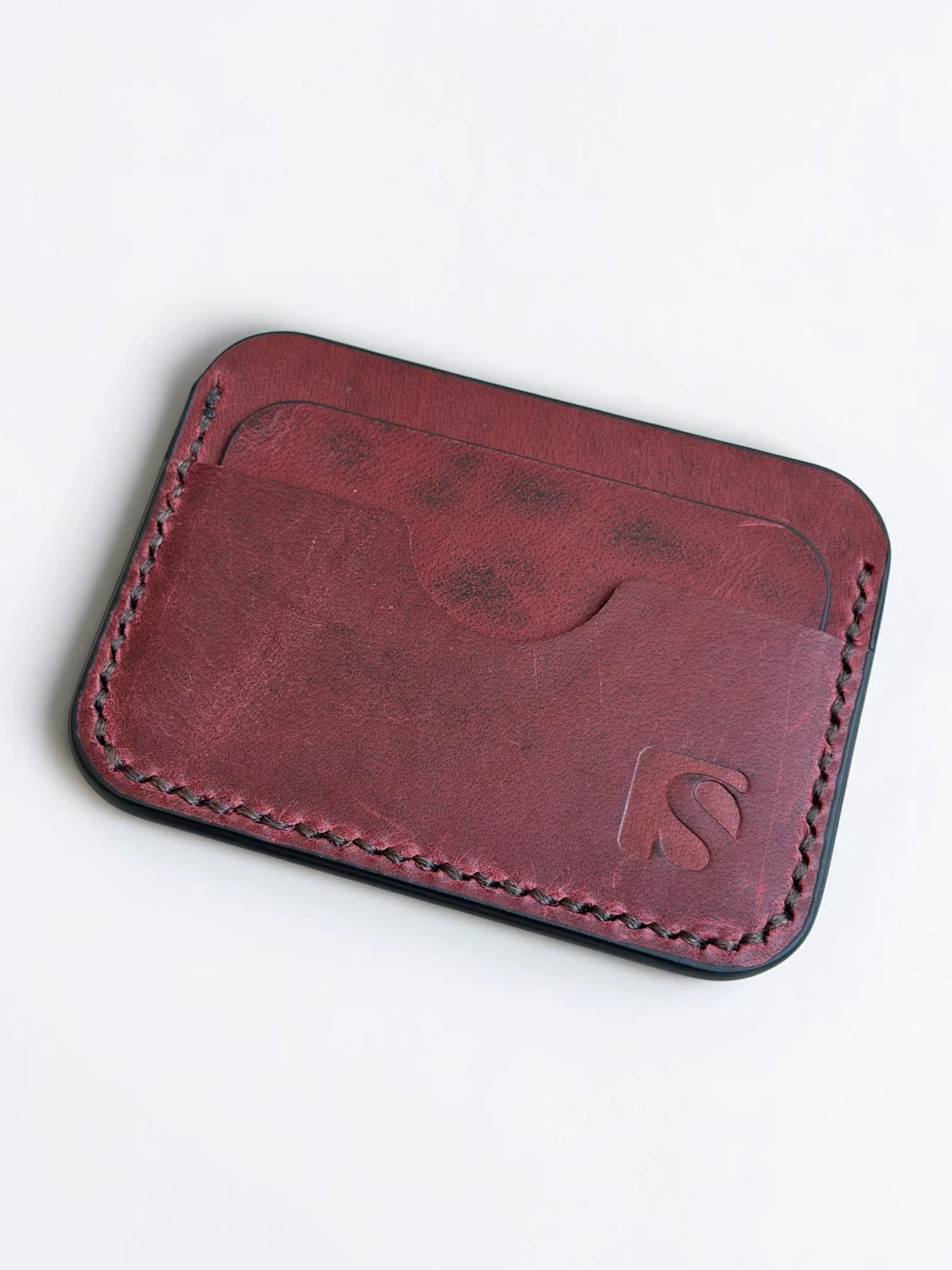 Slim Leather Cardholder (Image 5)