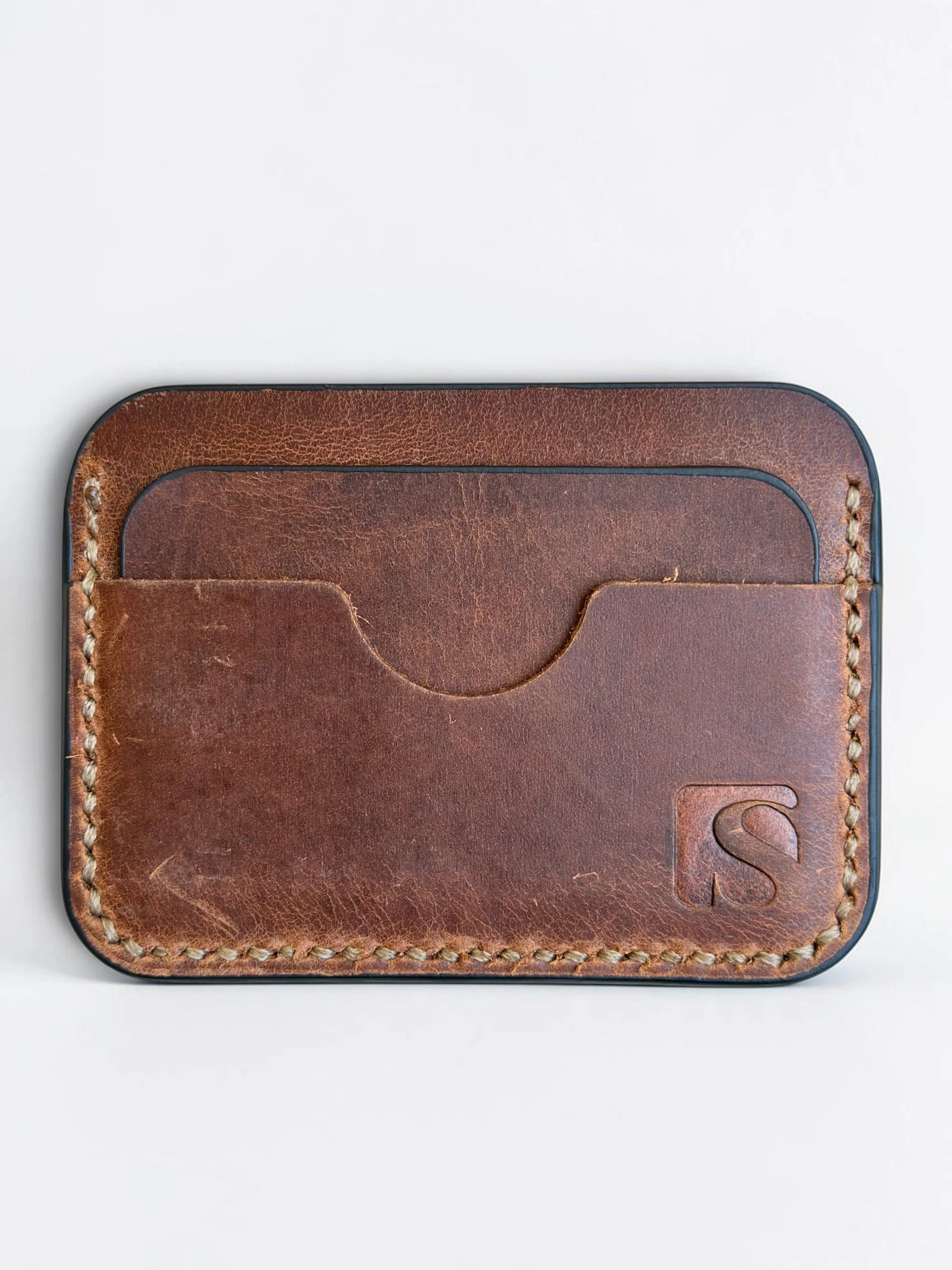 Slim Leather Cardholder (Image 3)