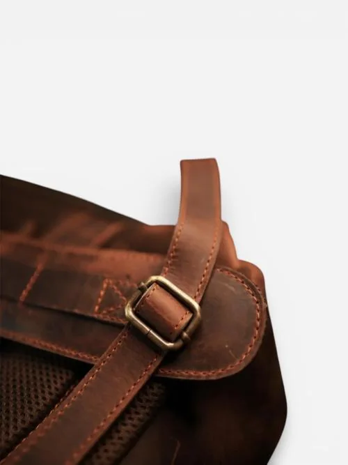 The Heritage Leather Satchel (Image 4)