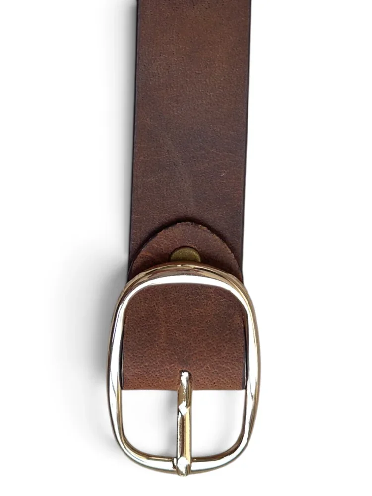 Women's Leather Belt with Gold Oval Buckle (Image 7)