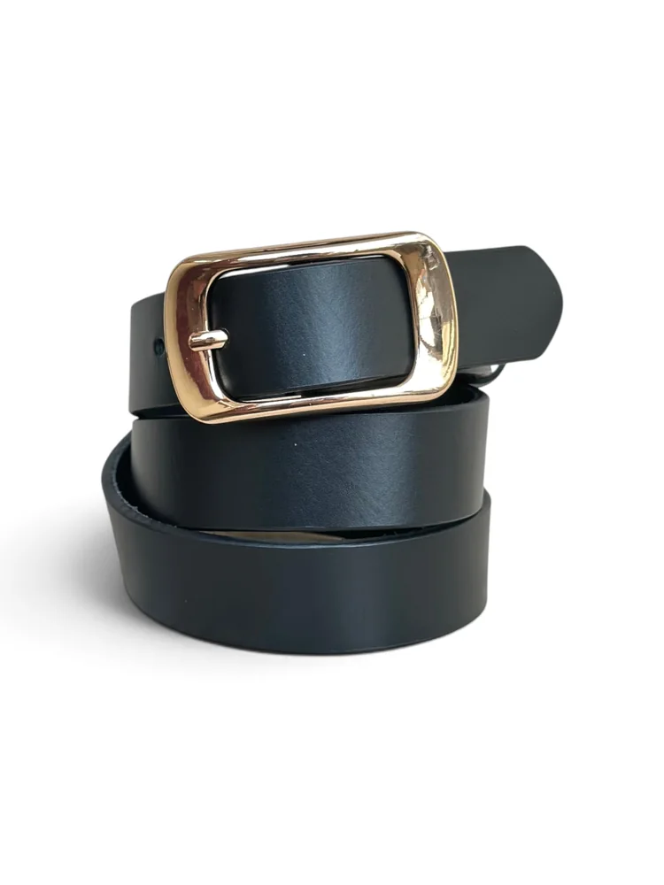 Women's Leather Belt with Gold Rectangular Buckle (Image 5)