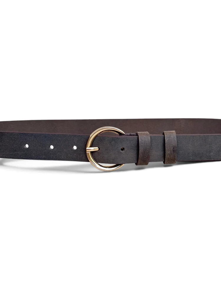 Women's Leather Belt with Gold Round Buckle (Image 4)