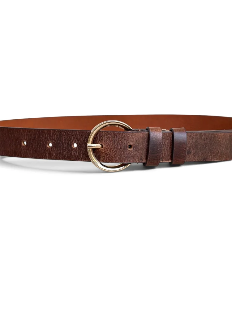 Women's Leather Belt with Gold Round Buckle (Image 4)