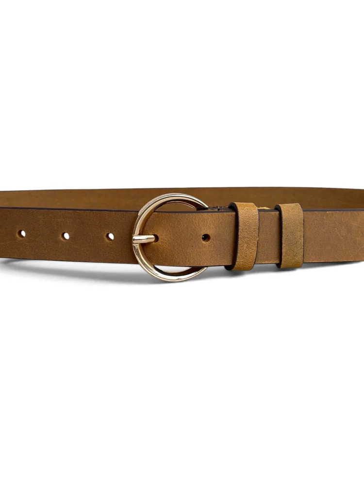 Women's Leather Belt with Gold Round Buckle (Image 4)